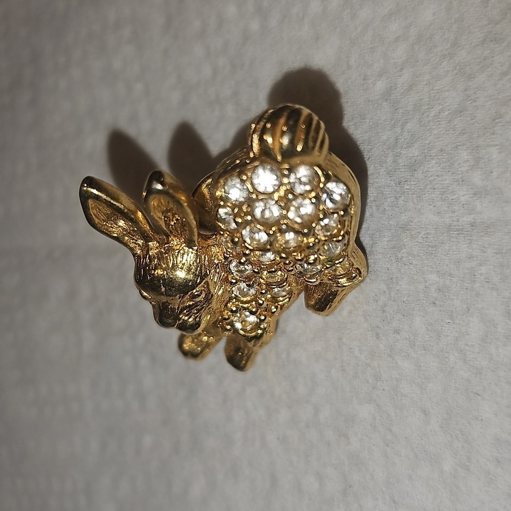 Avon Rhinestone Rabbit Pin Brooch - Picture 3 of 7